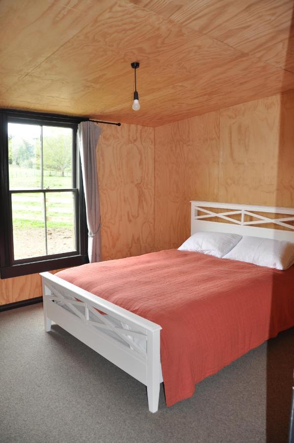 Renagour Cottage - Farmstay With Hot Tub! 旺格努伊 外观 照片