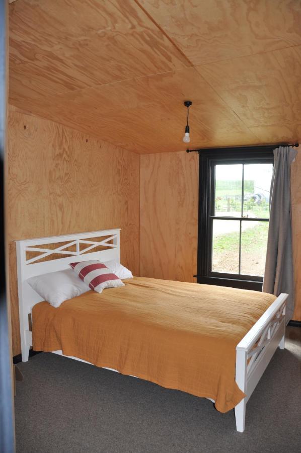 Renagour Cottage - Farmstay With Hot Tub! 旺格努伊 外观 照片