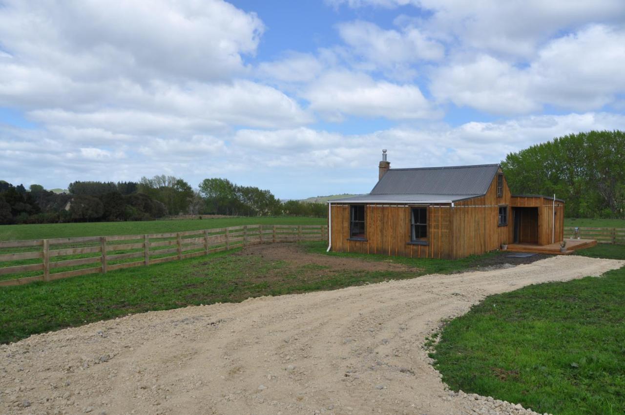 Renagour Cottage - Farmstay With Hot Tub! 旺格努伊 外观 照片